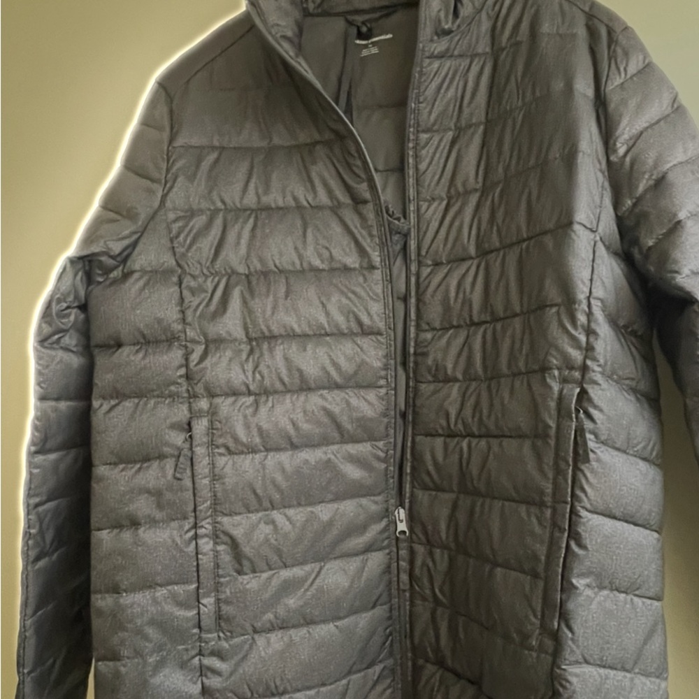 Women's Lightweight Long-Sleeve Water-Resistant Packable Puffer Jacket - Picture 3 of 6